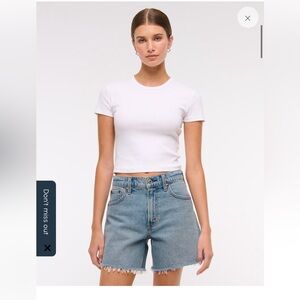 NWT ABERCROMBIE Curve Love High Rise Dad Short sz 29